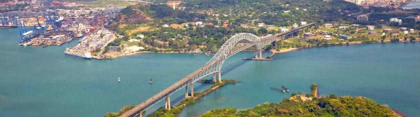 Franchir le canal de Panama en voilier : un rêve et des réalités administratives…