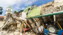 Un puissant séisme d'une magnitude de 7,8 frappe les Philippines : alerte au tsunami en Asie