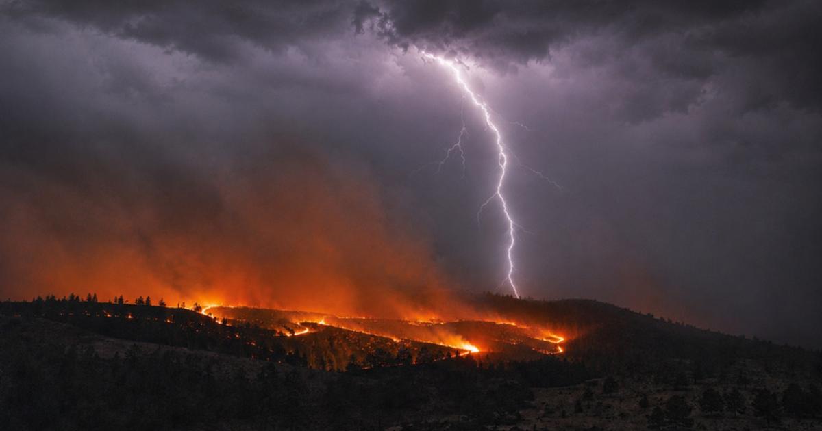 Incendies : comment les « orages secs » peuvent-ils déclencher de nouveaux feux ?
